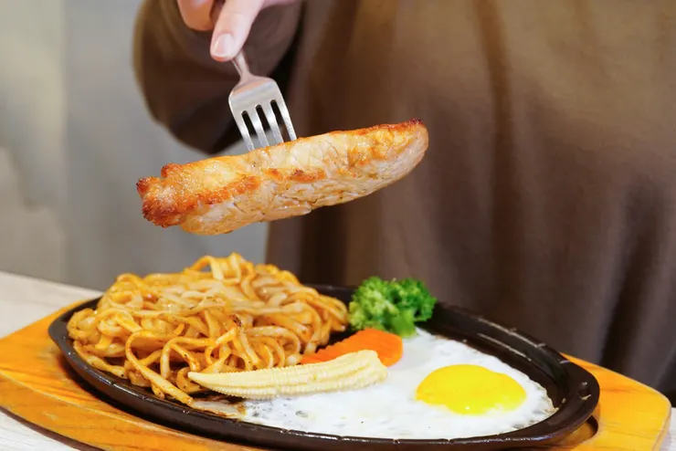 【台南牛排推薦】鬥牛士牛排-台南牛排老店餐廳／超厚軟嫩菲力／