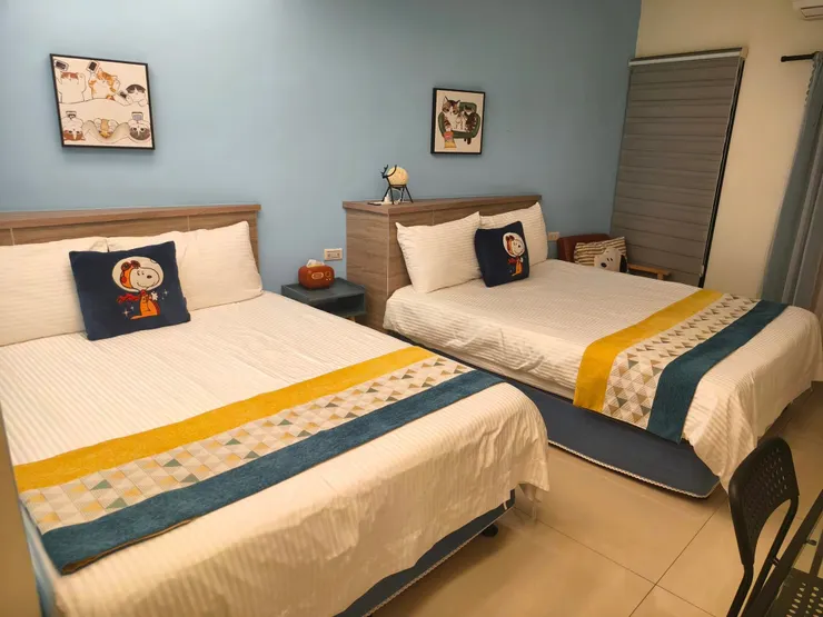 102舒適家庭房，兩大床