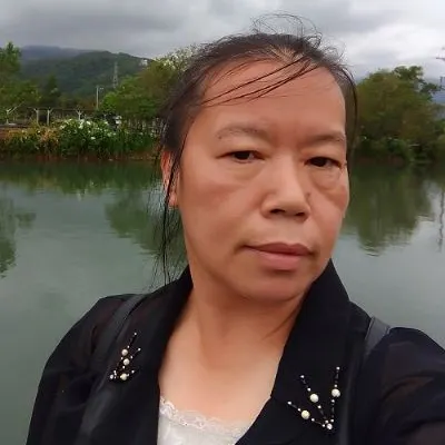 魔菇婆婆的沙龍