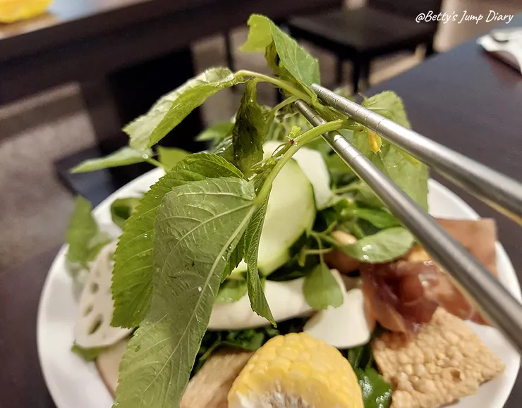 ▲中壢「玄茗野菜鍋物」/ 圖片來源：Betty's Jump Diary