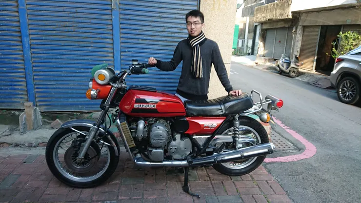 我與Suzuki RE-5