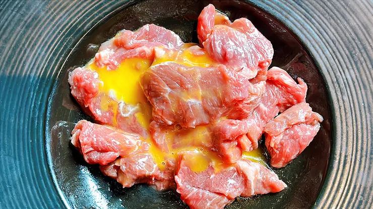 桃園青埔美食【怎麻辣頂級鴛鴦火鍋】麻辣鍋推薦