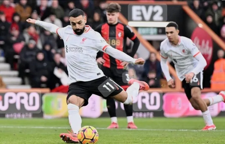 沙拿射入十二碼球助利物浦領先1:0