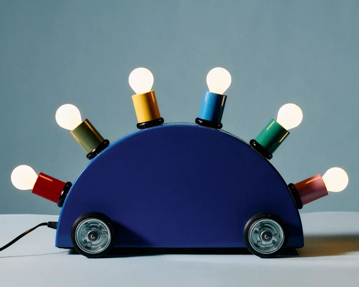 Super燈具，設計：Martine Bedin