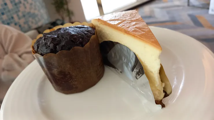 杯子蛋糕和起司蛋糕!