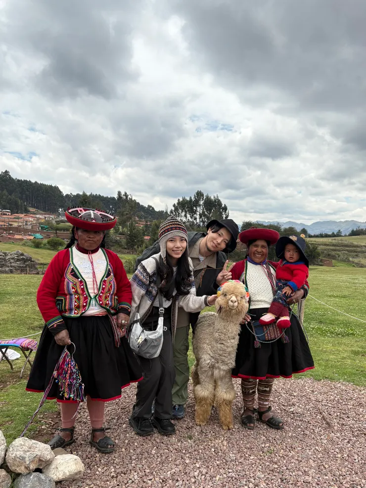 原本拍得很開心，結果拍完就出現問題的一張照片。但能留下這個影像對我們來說也還是非常值得紀念啦！