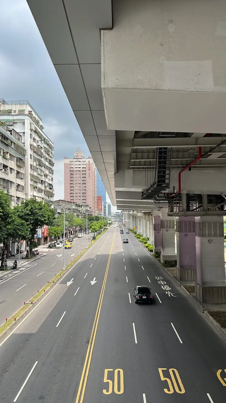 幸福路上—取自betty