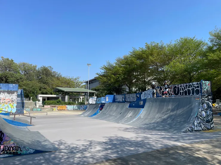 大、中、小Ｊ台