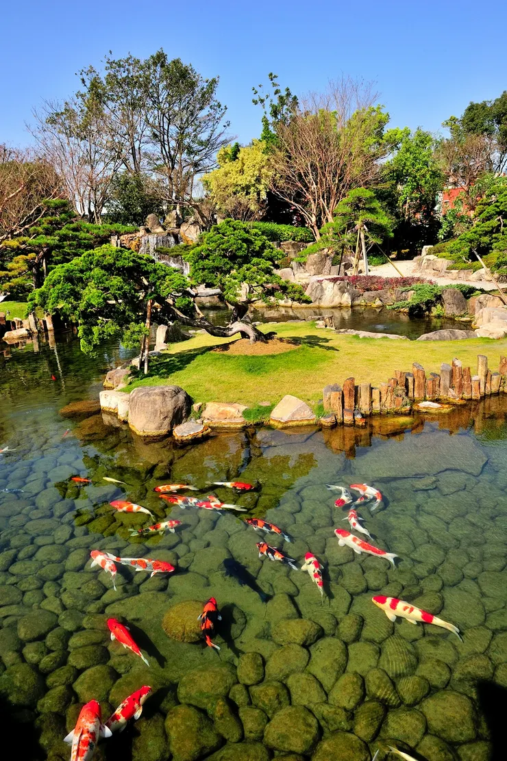 和園上池瀑布遠景，2016年攝。
