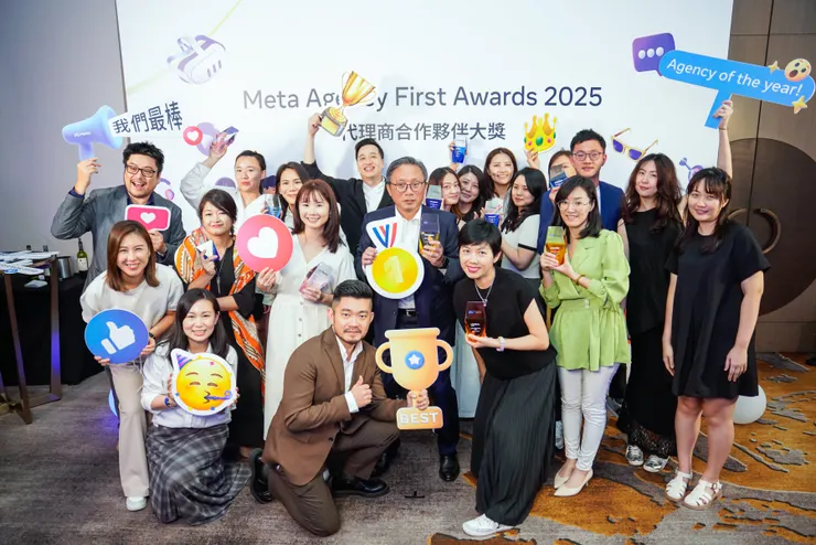 安布思沛蟬聯 Meta Agency First Awards  2025「年度最佳代理商」。安布思沛團隊與台灣萊雅及Volvo團隊合影