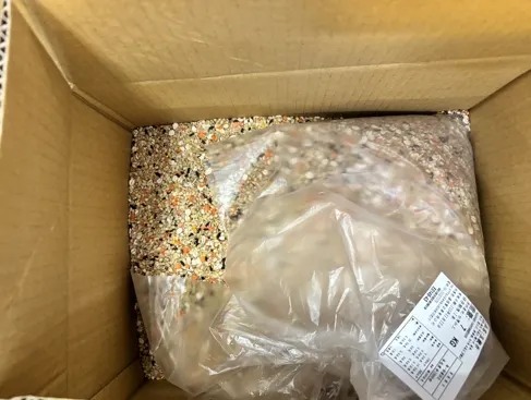 散落的食材會增加異物混入的機會