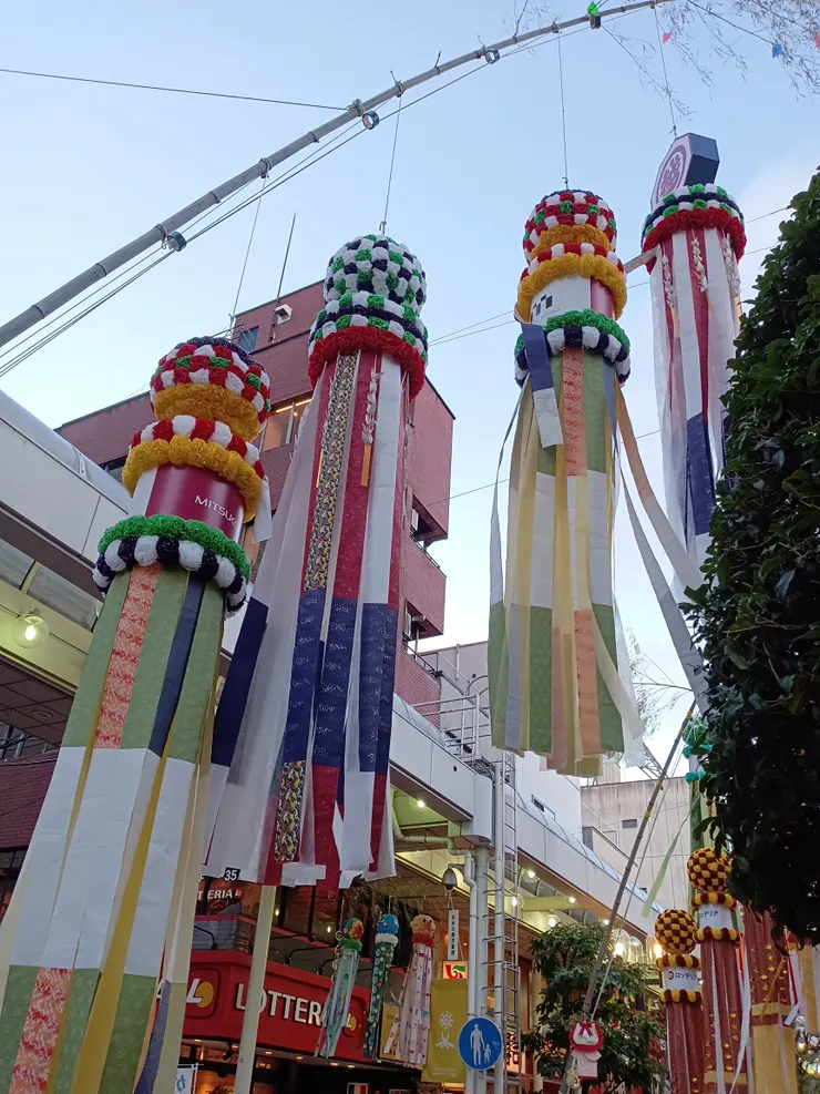 七夕祭的仙台熱鬧非凡,值得來觀光一下享受夏日祭典氣氛