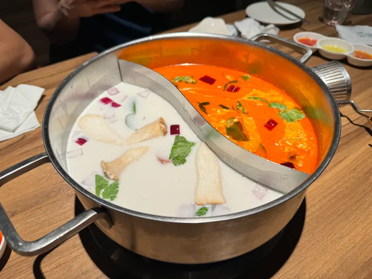 冬蔭功和椰奶雞湯