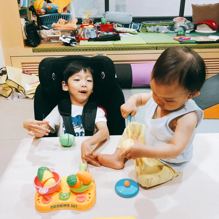 讓孩子的童年單純是個童年。20190630祐懿起玩