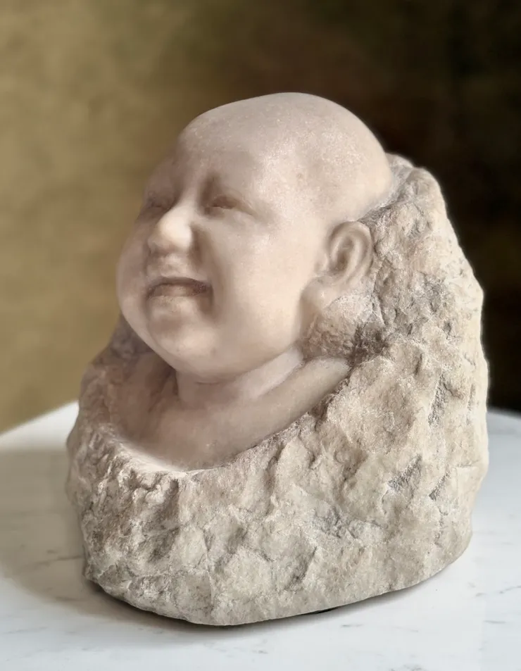 男嬰,稚嫩天真笑容栩栩如生