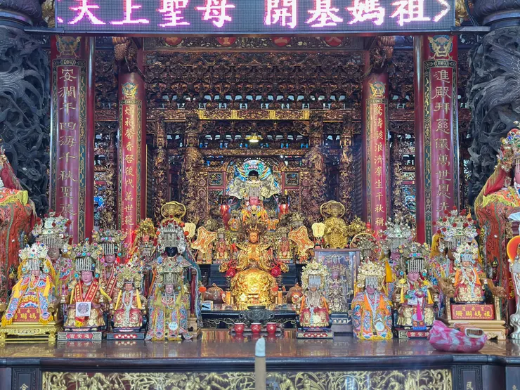 這麼多尊神像，猜猜珊瑚媽祖是那一尊？