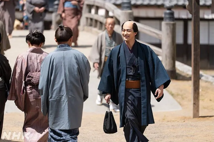 蔦重現在已是日本橋體面的書店老闆