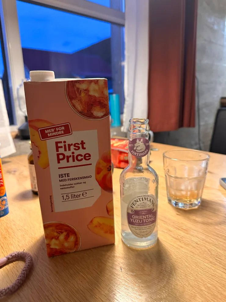 179克朗你能不買嗎?(手心拍手背)