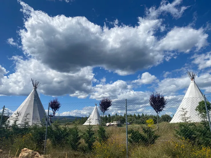 今天入住很像天堂的地方,現在已經停業。