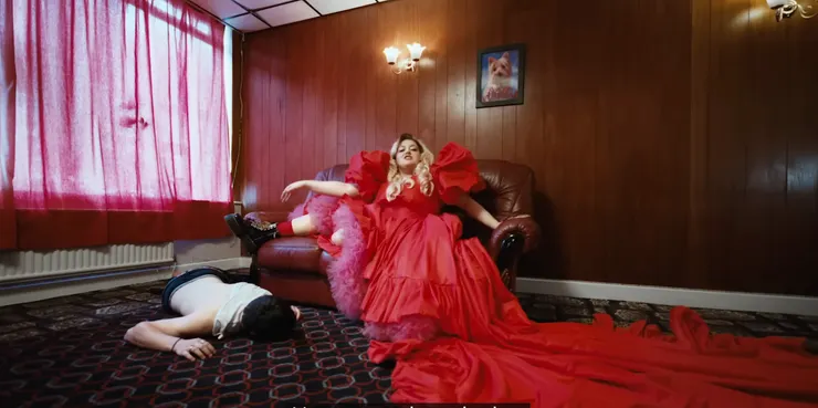 MEEK , 2026 < Fabulous > MV畫面