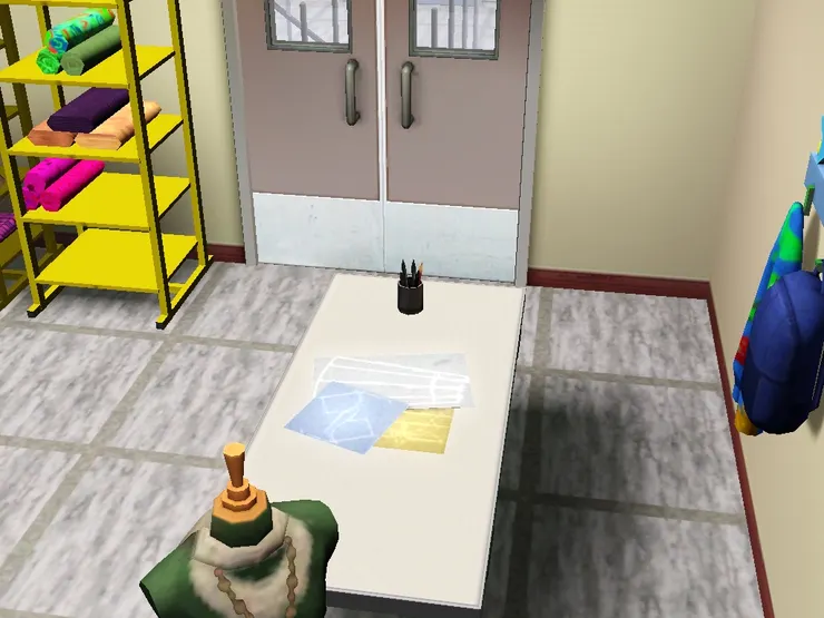 這張工作枱很空，方便把紙樣攤開來。