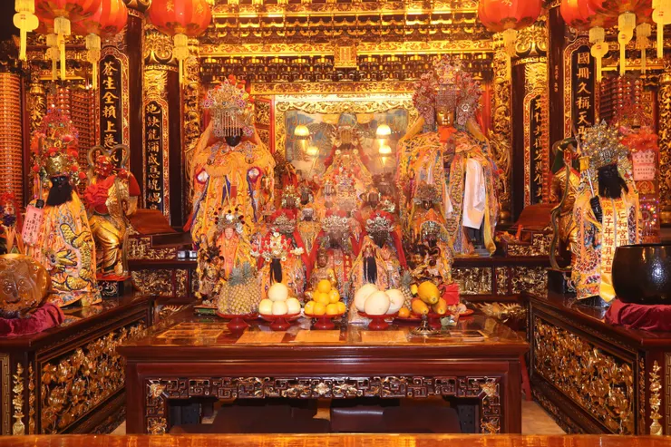 大媽、二媽、三媽共奉（圖片截圖於網路）