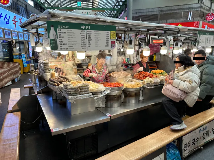 每攤阿珠媽的臉都很臭