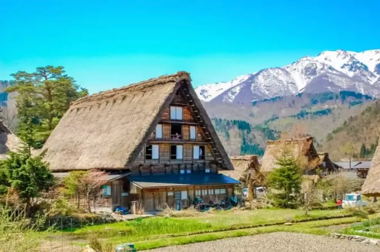 白川鄉合掌村（白川郷・しらかわごう）圖片來源：KKday官網