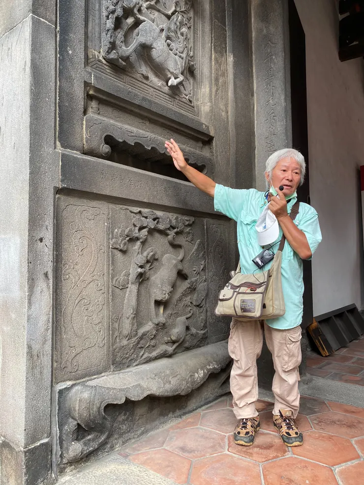 鴨子老師介紹龍虎堵