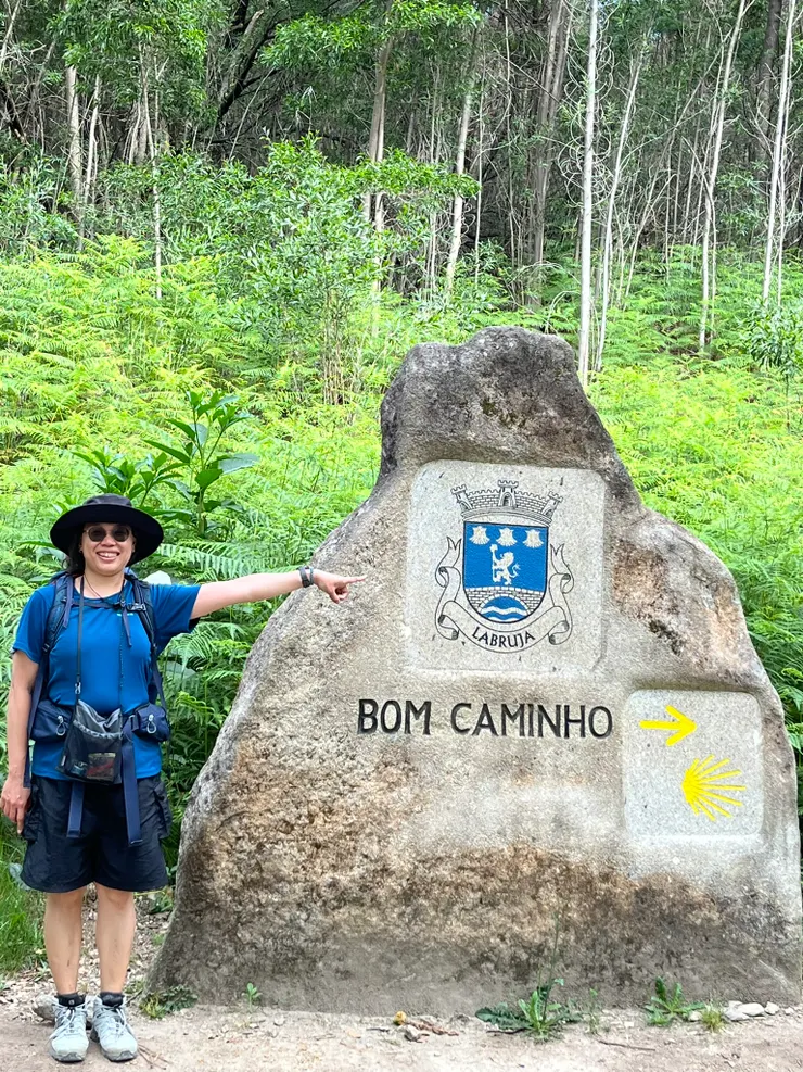 葡萄牙的朝聖這用Bom caminho來彼此打招呼,西班牙用Buen Camino
