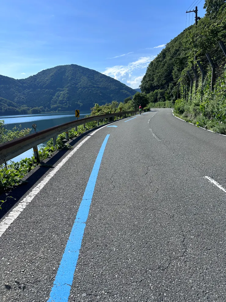 很舒服的一段下坡路