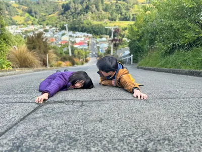 《紐西蘭。景點》Baldwin Street～小心陡峭～