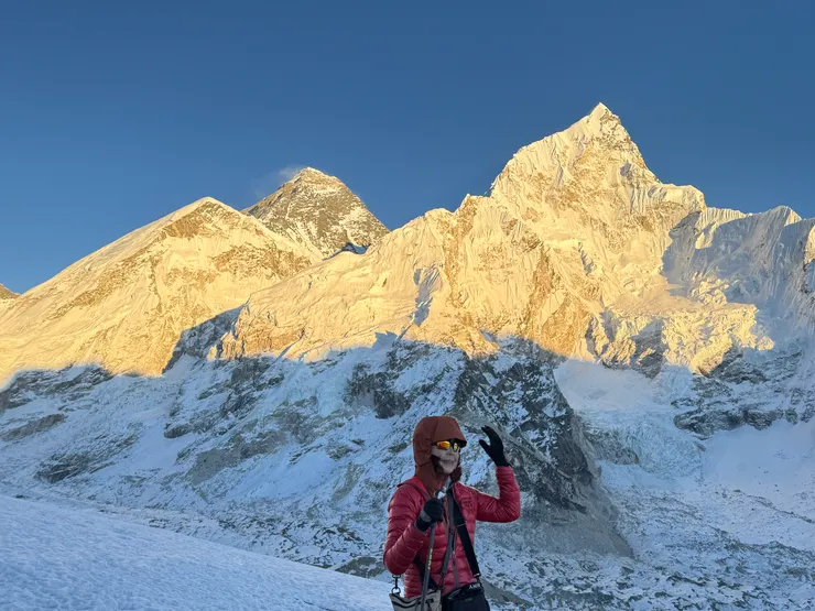 下山途中日照金山就出現了！