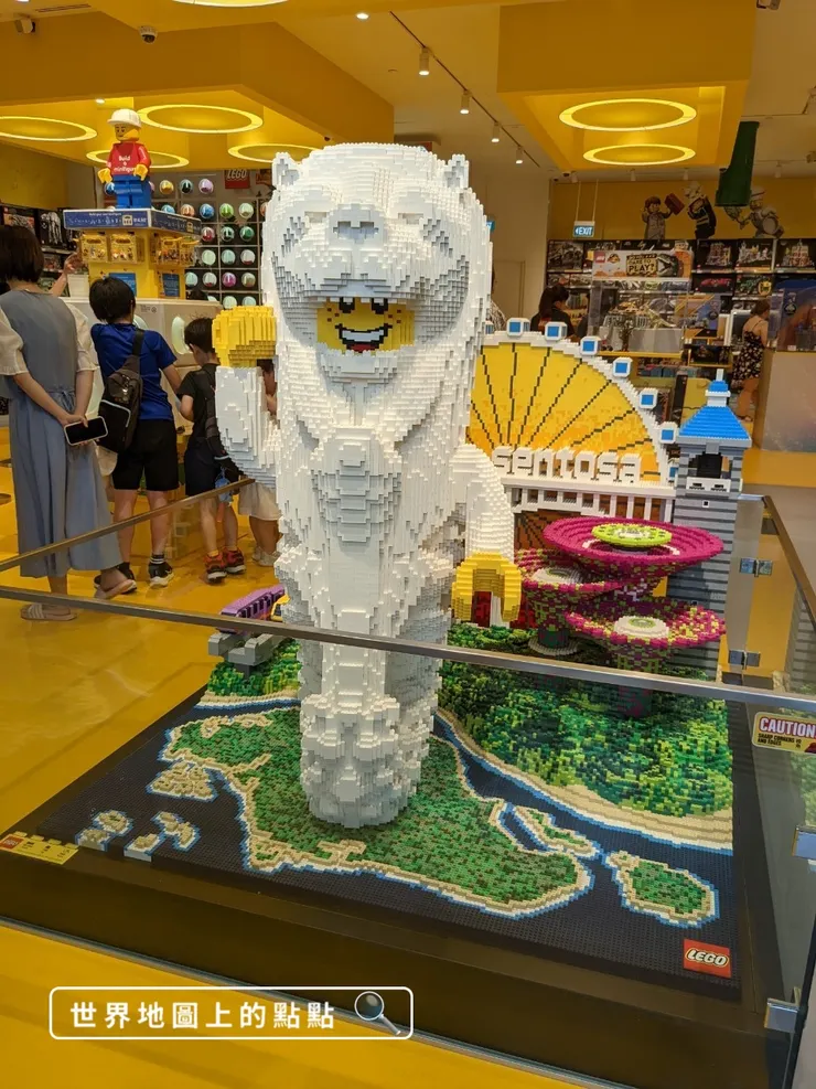 樂高做成的魚尾獅