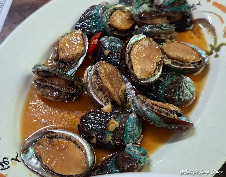 ▲新北貢寮「卯澳小吃」/ 圖片來源：Betty's Jump Diary