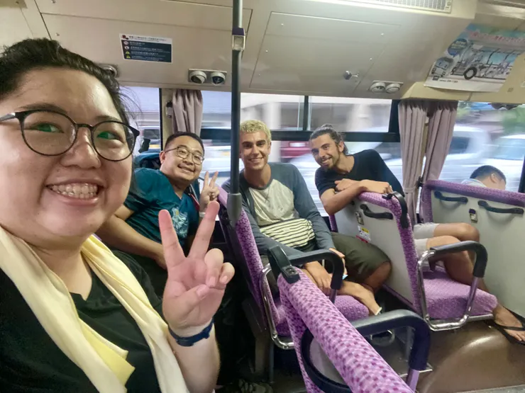 走了一整天依舊活力滿滿的米蘭啊弟們