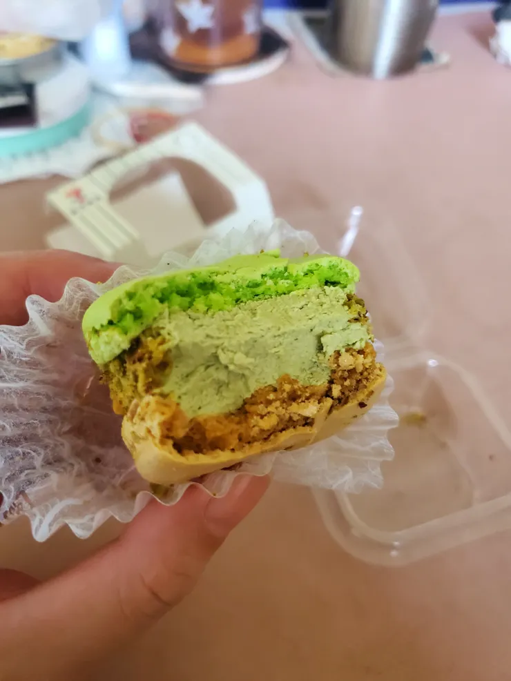 外酥內餡中和馬卡龍甜