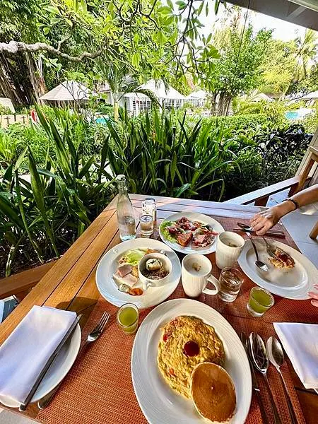 馬爾地夫自由行分享 有會說中文的員工 喜來登滿月島渡假村 M