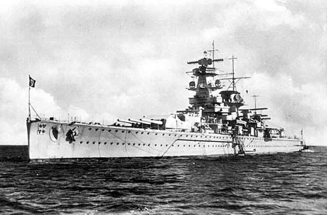 施佩伯爵將軍號重巡洋艦