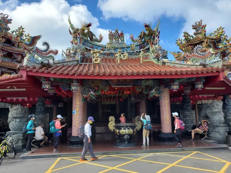 仁和宮是澳底當地的信仰中心,清末漳派廟宇設計大師陳應彬的作品,也是明治28年(光緒21年,1895)5月31日,日軍登陸統帥北白川宮能久親王登陸後的臨時行館。