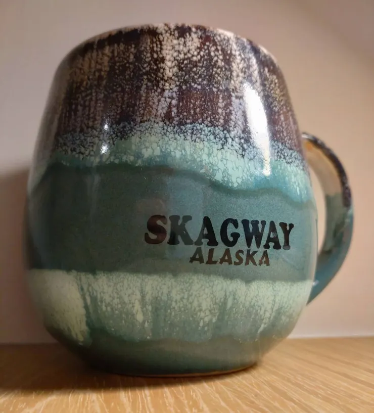 挑了很久的紀念馬克杯