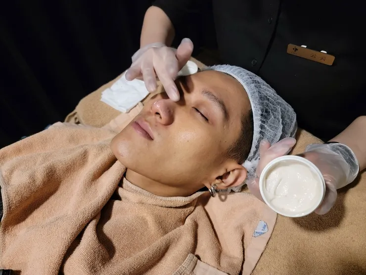 台南男生做臉推薦！男人的自我投資，告別油光滿面、痘痘粉刺，讓