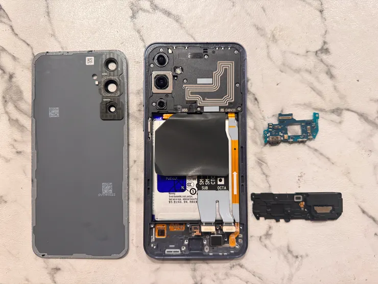 A55無法充電維修前