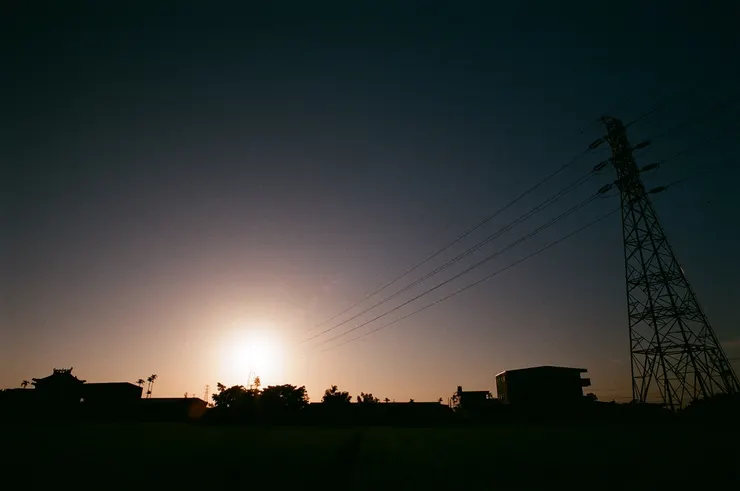 清醒到日出, 羅東, 2016