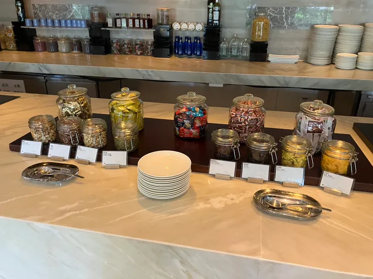 點心零食及果乾多多