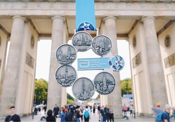 六星甜甜圈獎牌/圖片來源:https://www.worldmarathonmajors.com/stars