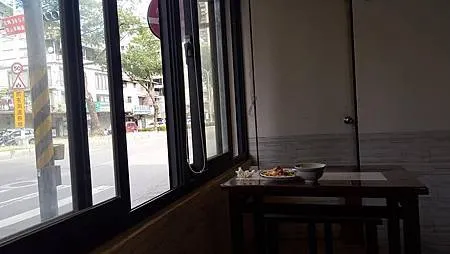 [新北美食]汐止區古早師焢肉飯，銷魂味、香氣、滿溢、古早味，