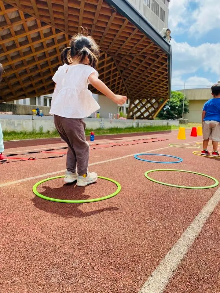 3y10m看著她長出好多力量又暖心,也感謝當初我們選擇尊重她的決定。