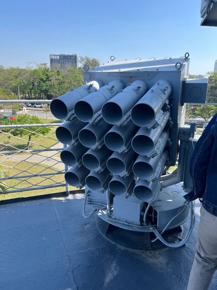 干擾飛彈發射器