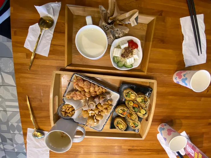 今天中午我倆的餐點